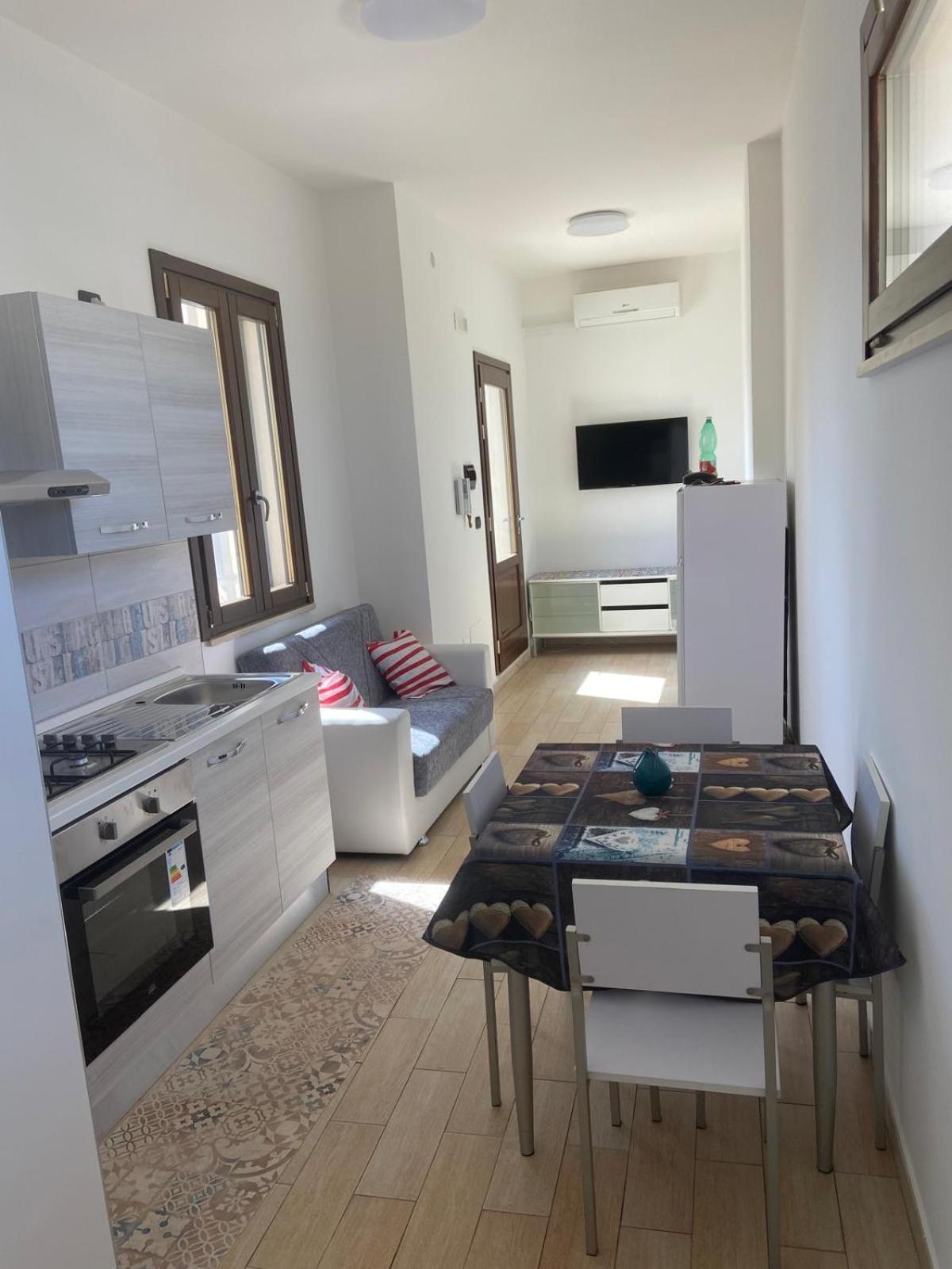 Attico Liberty Guest House Бриндизи Экстерьер фото